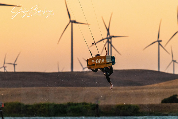 KiteBoarders-92